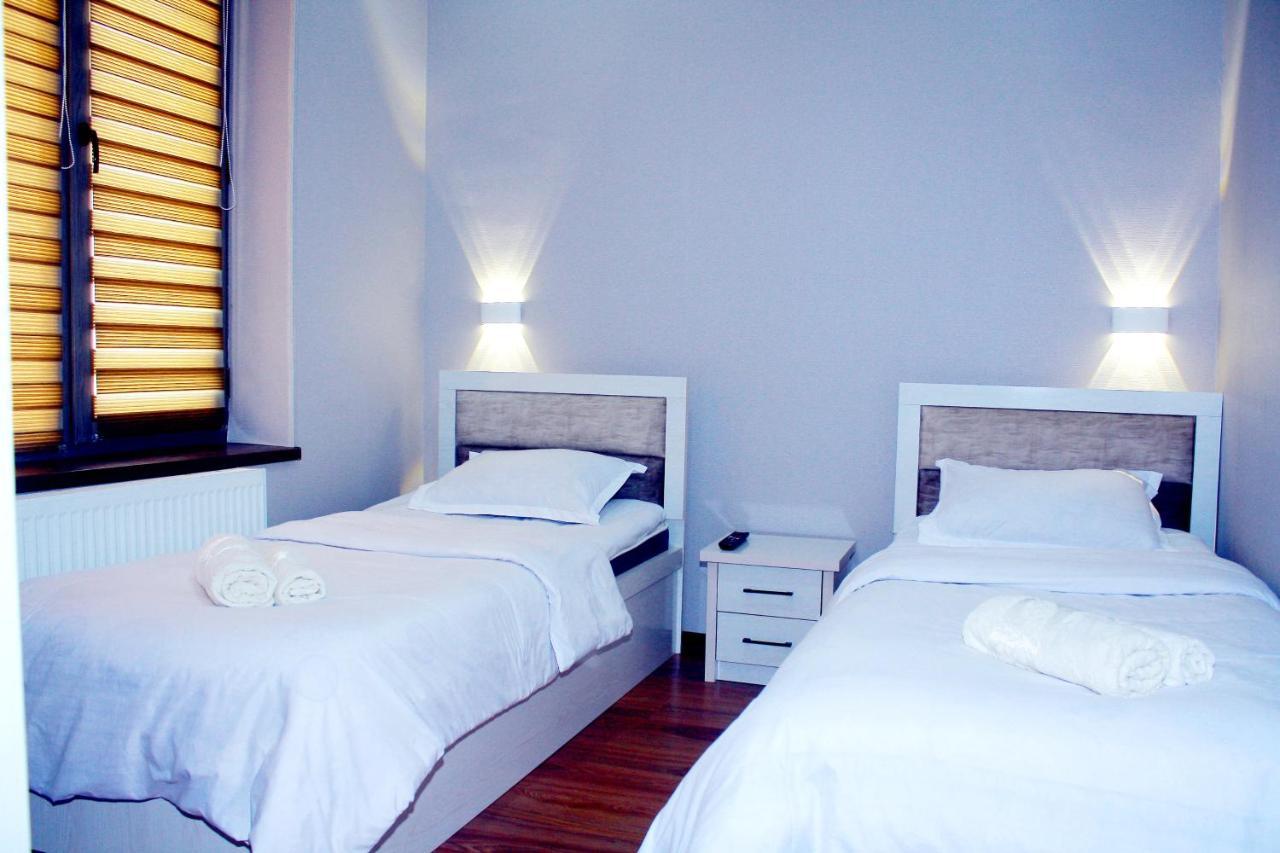 One Global Family Guest House Самарканд Екстер'єр фото